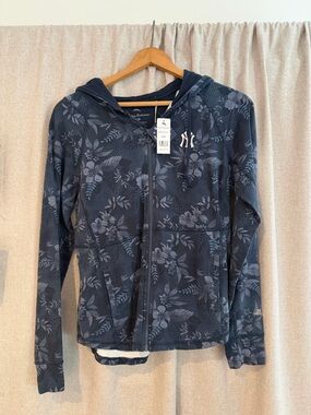 Tommy Bahama Yankee Navy Floral Zip Hoodie
